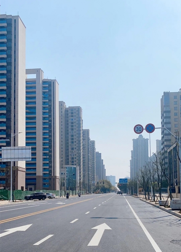 廬陵新區(qū)又一條途徑通車，美妙生涯立時(shí)兌現(xiàn)!