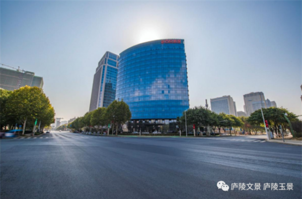 吉安城投·花圃地產(chǎn)匠心打造，高鐵城芯準(zhǔn)現(xiàn)房 實(shí)景浮現(xiàn)！